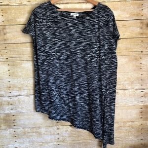 Max Studio Black And White Top - Asymmetrical Hem